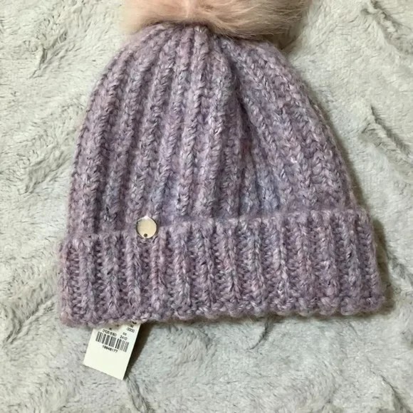 Express knit pom pom beanie - Picture 5 of 5